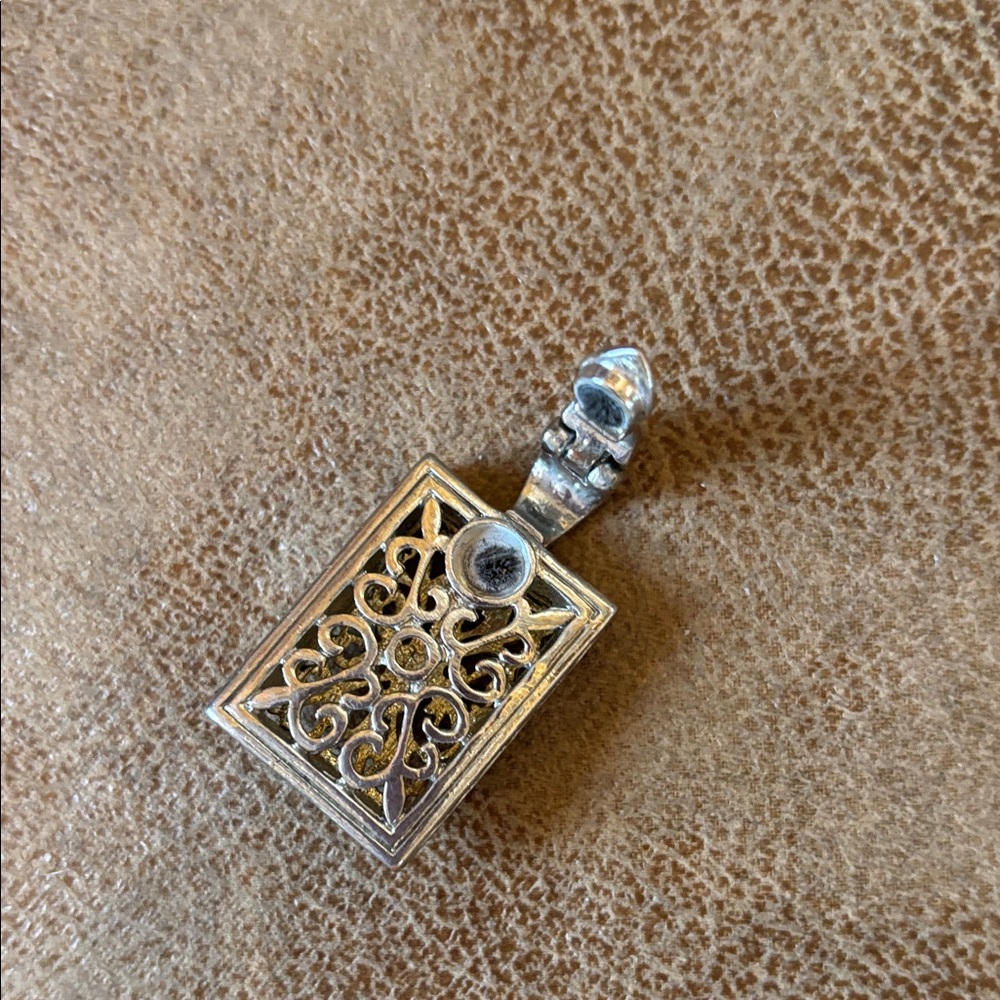 Reversible Rectangular Filigree Locket Or Pendant… - image 3